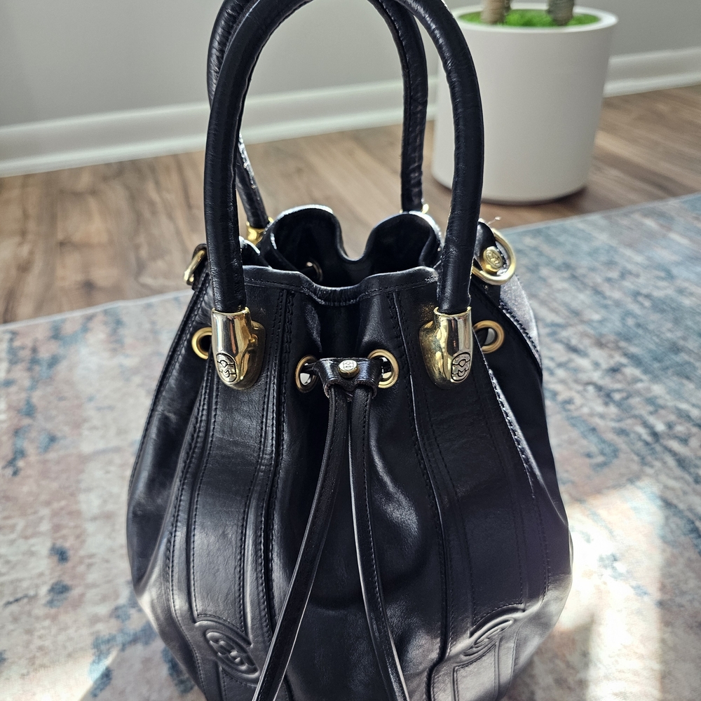 Elegant Vintage Marino Orlani Black Leather Bucket Handbag